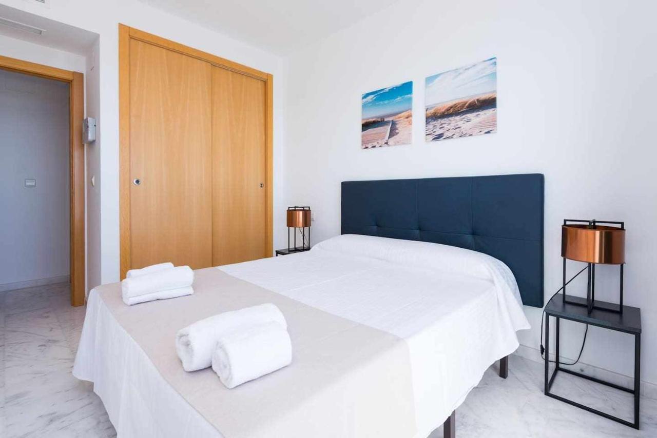 Skyline 9 Apartamento De 2 Dormitorios Soleado Con Terraza Privada ベニドルム エクステリア 写真