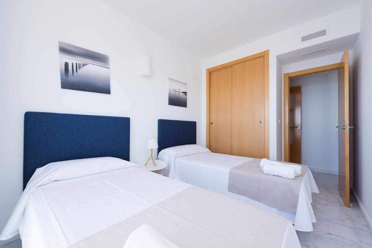 Skyline 9 Apartamento De 2 Dormitorios Soleado Con Terraza Privada ベニドルム エクステリア 写真